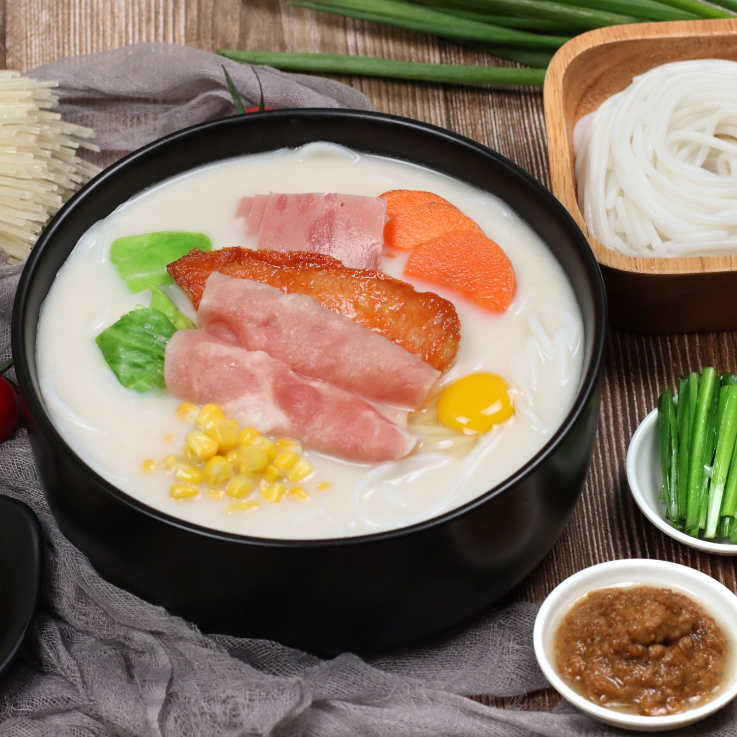 濟(jì)寧過橋狀元餐飲管理有限公司品牌名:狀元米線